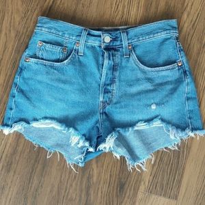 Levi's high waisted shorts